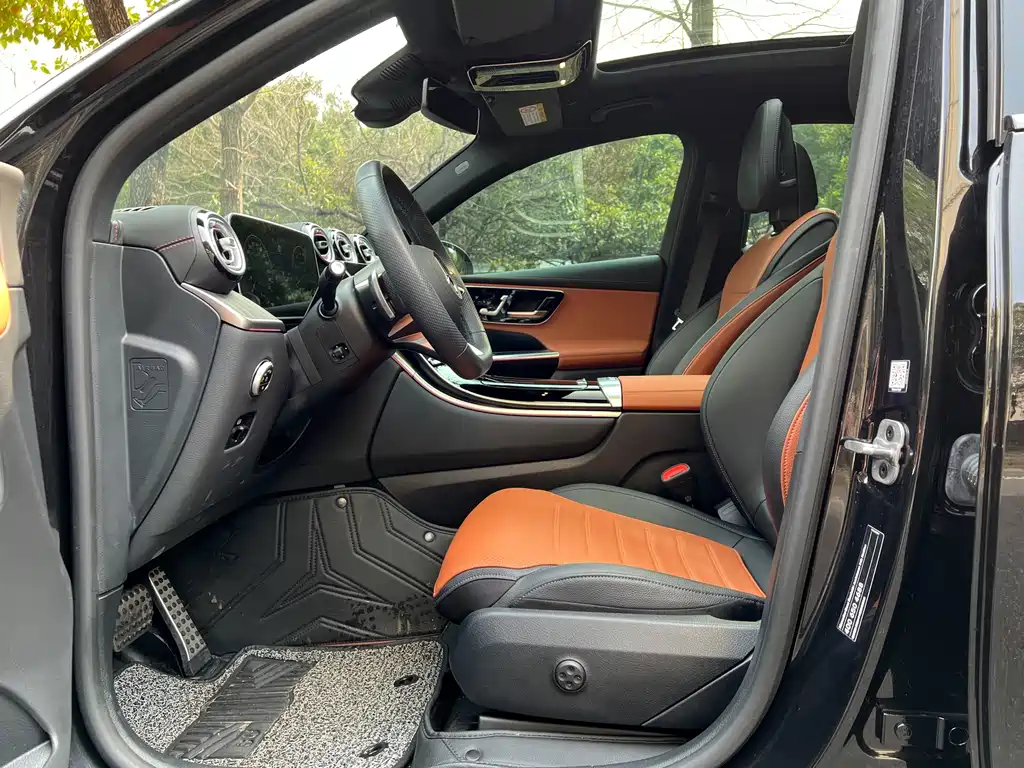 Mercedes-Benz Mercedes-Benz GLC Coupe 2024 GLC 300 4MATIC Coupé SUV 2025 - thumbnail 13