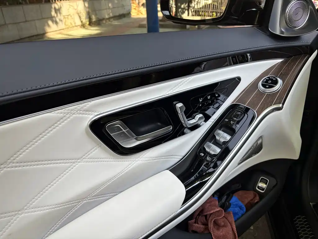 Mercedes-Benz Maybach S-Class 2022 S 680 4MATIC First Edition 2023 - thumbnail 5