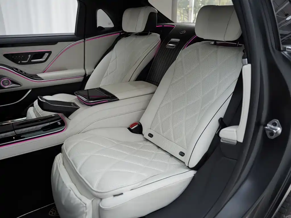 Mercedes-Benz Maybach S-Class 2022 S 680 4MATIC First Edition 2023 - thumbnail 15