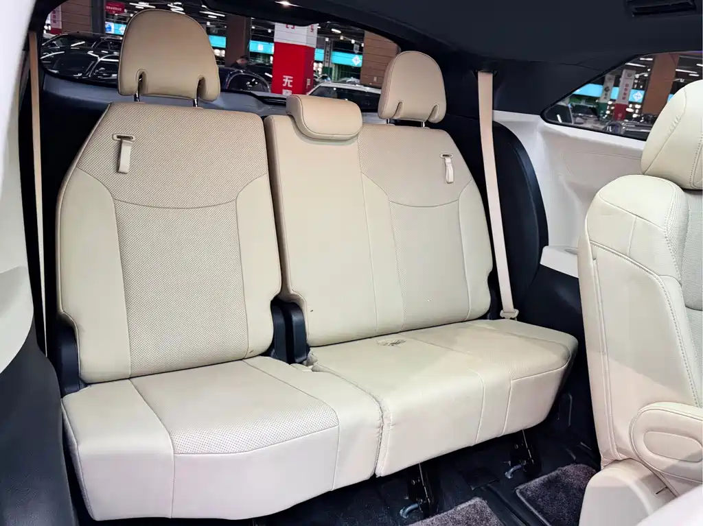 Toyota Toyota Sienna 2021 2.5L Hybrid Limited Edition 2022 - thumbnail 11