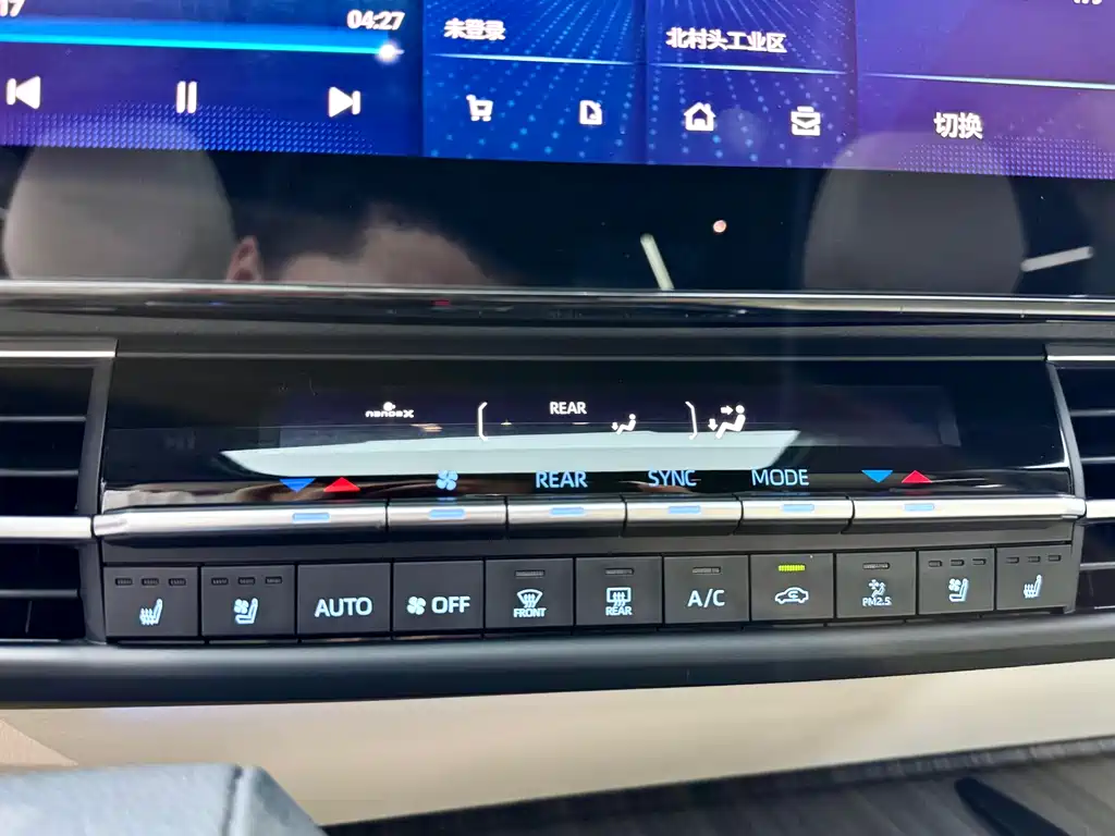 Toyota Toyota Sienna 2021 2.5L Hybrid Limited Edition 2022 - thumbnail 16
