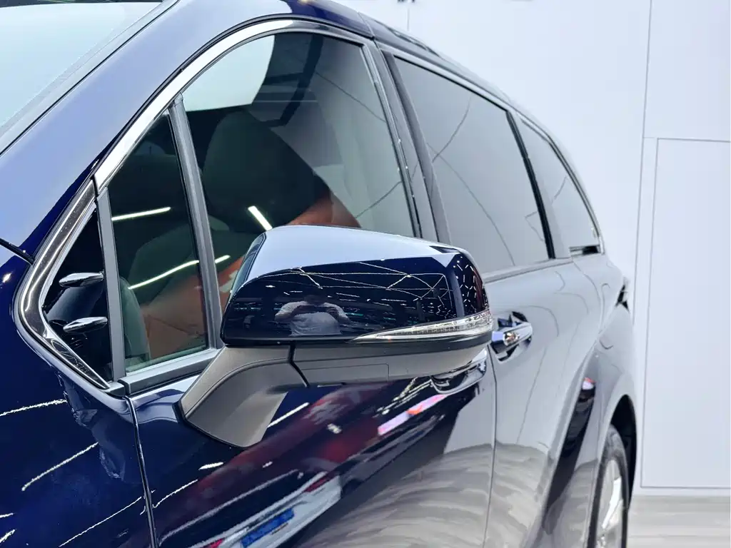 Toyota Toyota Sienna 2021 2.5L Hybrid Limited Edition 2022 - thumbnail 28