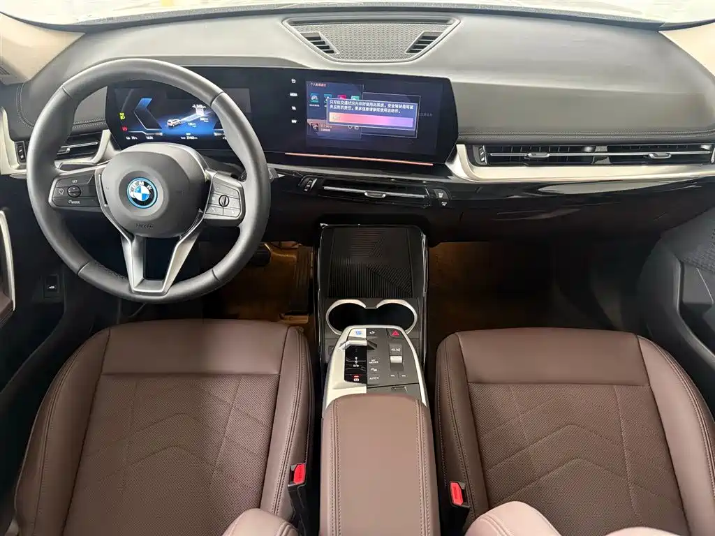 BMW BMW iX1 2023 eDrive25L X Design Package 2025 - thumbnail 11