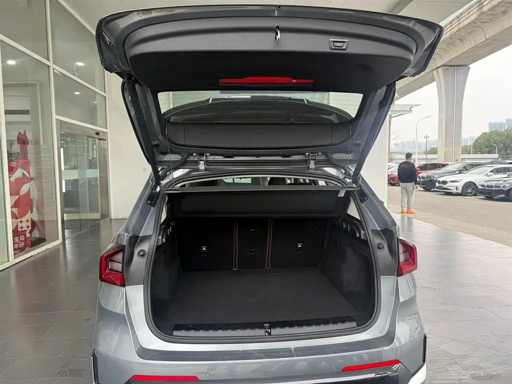BMW BMW iX1 2023 eDrive25L X Design Package 2025 - thumbnail 15