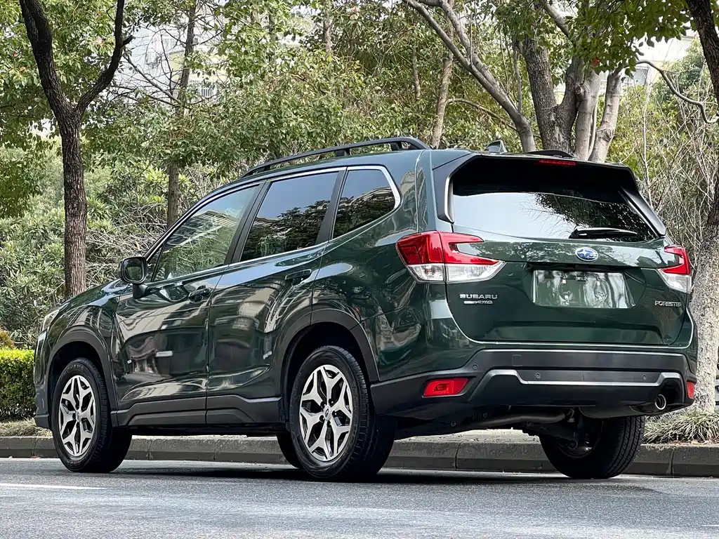 Subaru Subaru Forester 2022 2.0i AWD Premium EyeSight 2022 - thumbnail 6