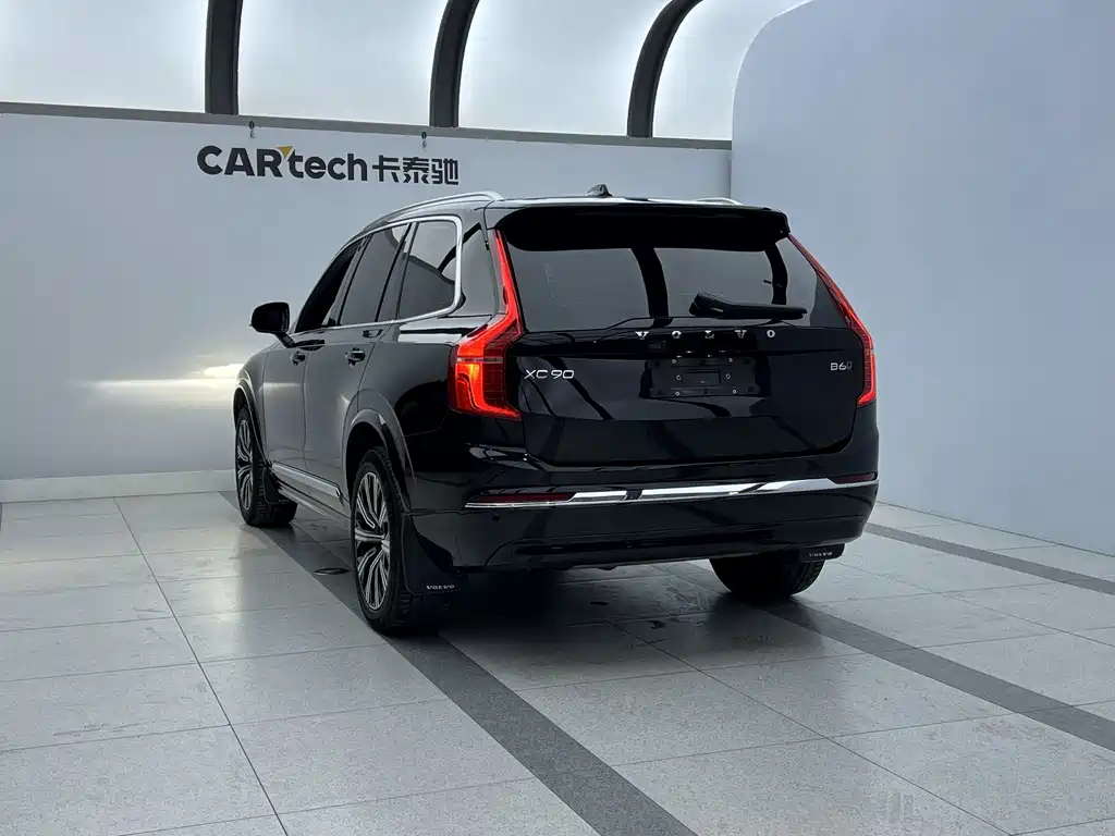 Volvo Volvo XC90 2023 B6 Momentum Luxury 7-seater 2023 - thumbnail 2