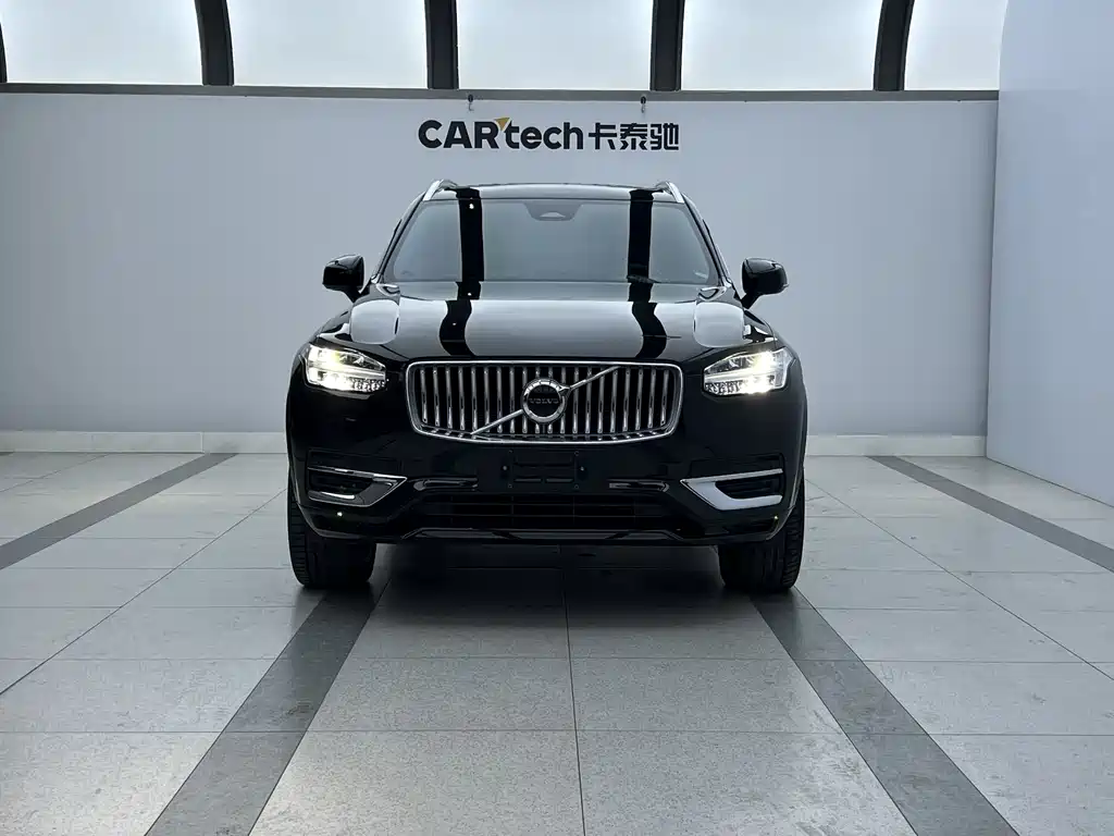 Volvo Volvo XC90 2023 B6 Momentum Luxury 7-seater 2023 - thumbnail 3