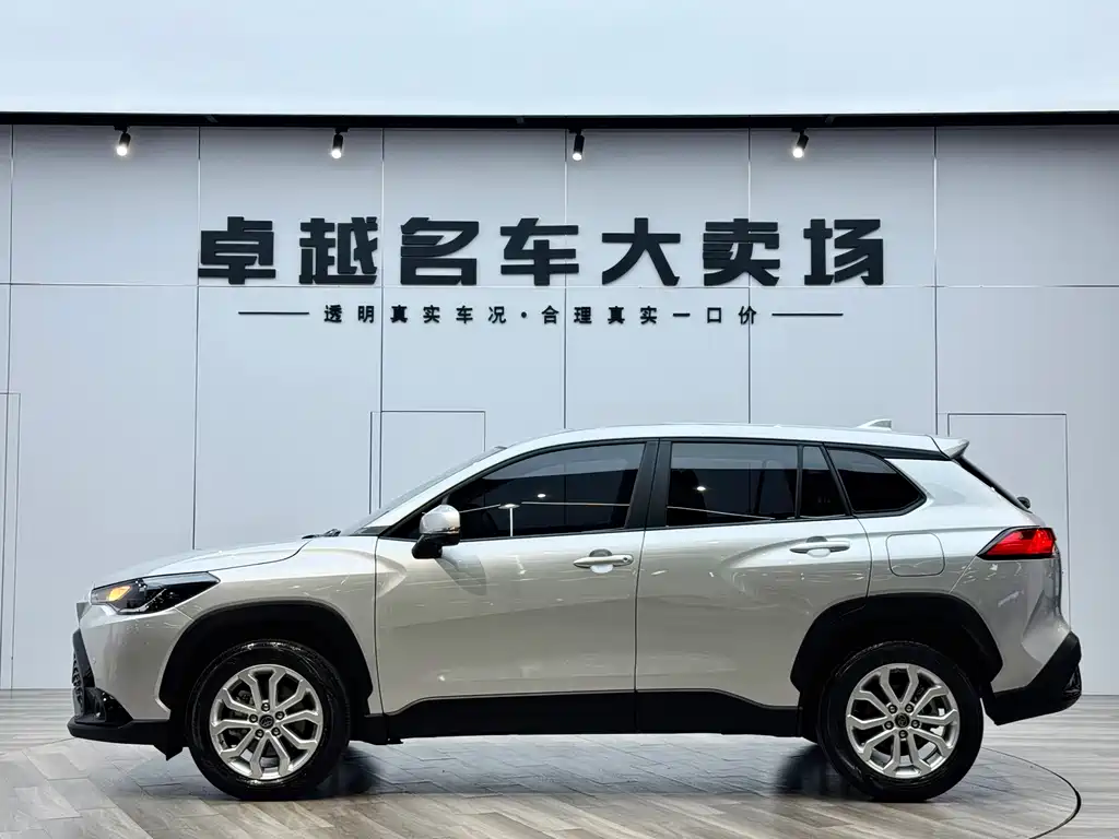 Toyota Honda Breeze 2023 2.0L CVT Elite Edition 2024 - thumbnail 4
