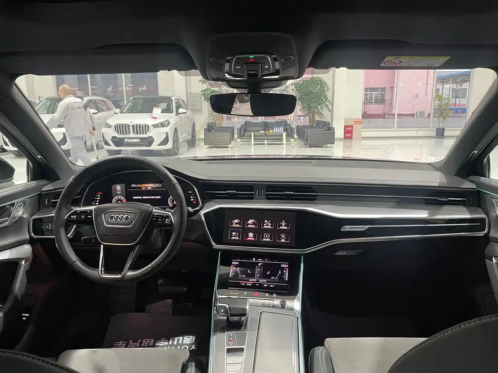 Audi Audi A6L 2024 40 TFSI Luxury Dynamic Edition 2025 - thumbnail 8