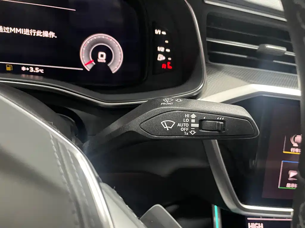 Audi Audi A6L 2024 40 TFSI Luxury Dynamic Edition 2025 - thumbnail 14