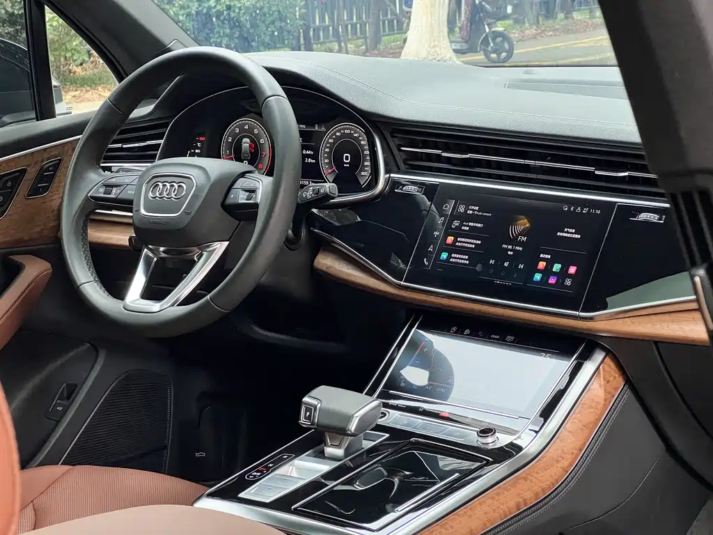 Audi Audi Q7 2023 55 TFSI quattro S line Winter Sports Edition 2023 - thumbnail 22