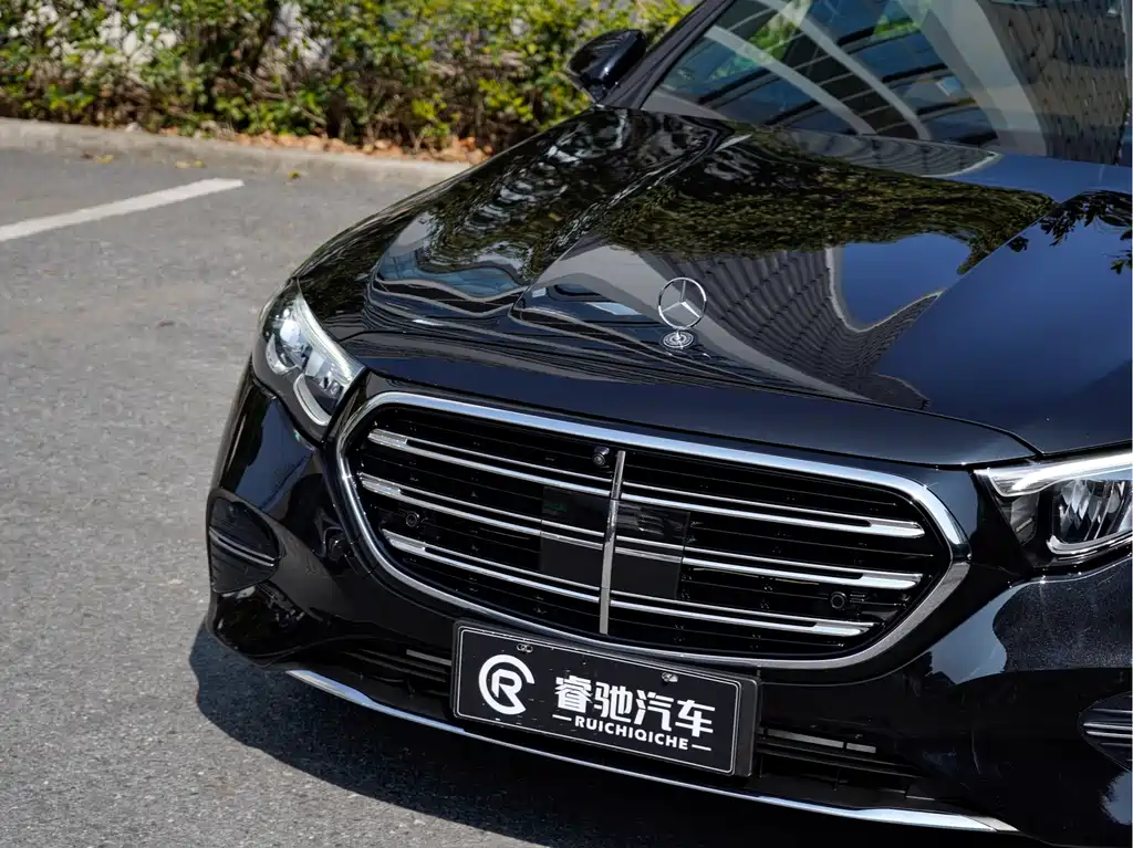Mercedes-Benz Mercedes-Benz E-Class 2024 E 350 e L Plug-in Hybrid Sedan 2024 - thumbnail 7