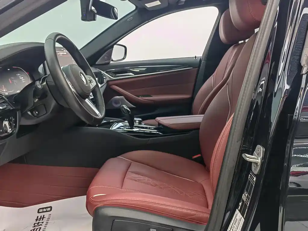 BMW BMW 5 Series 2022 Model Year Facelift 525Li M Sport Package 2023 - thumbnail 7