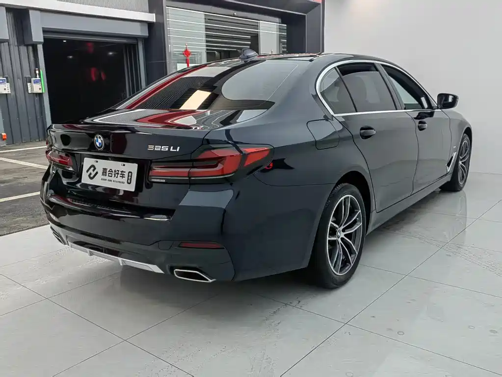 BMW BMW 5 Series 2022 Model Year Facelift 525Li M Sport Package 2023 - thumbnail 20