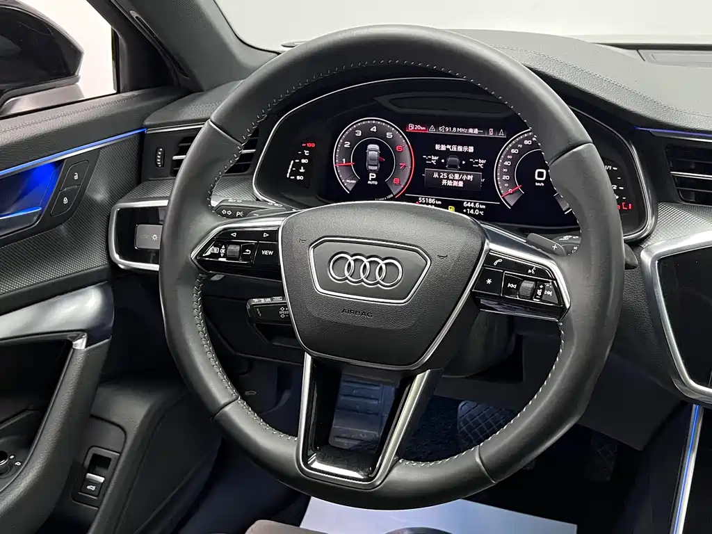 Audi Audi A6L 2019 40 TFSI Luxury Dynamic Model 2019 - thumbnail 28