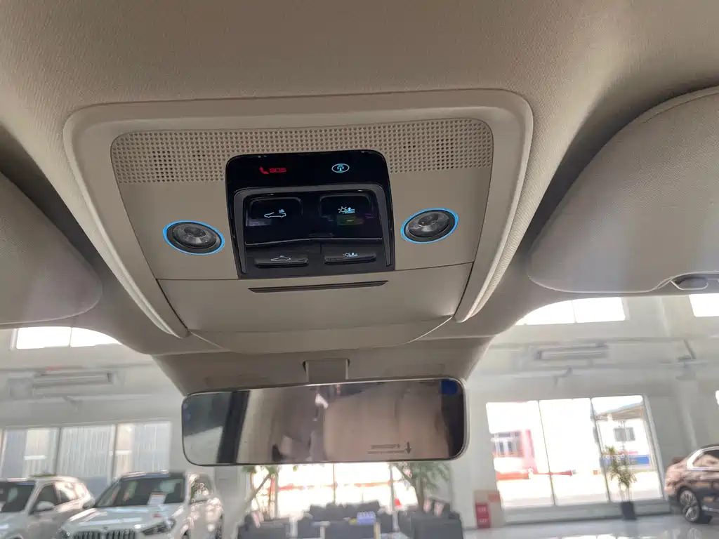 Denza DENZA D9 2025 DM-i Intelligent Driving Edition 1020 AWD Premium 2026 - thumbnail 16
