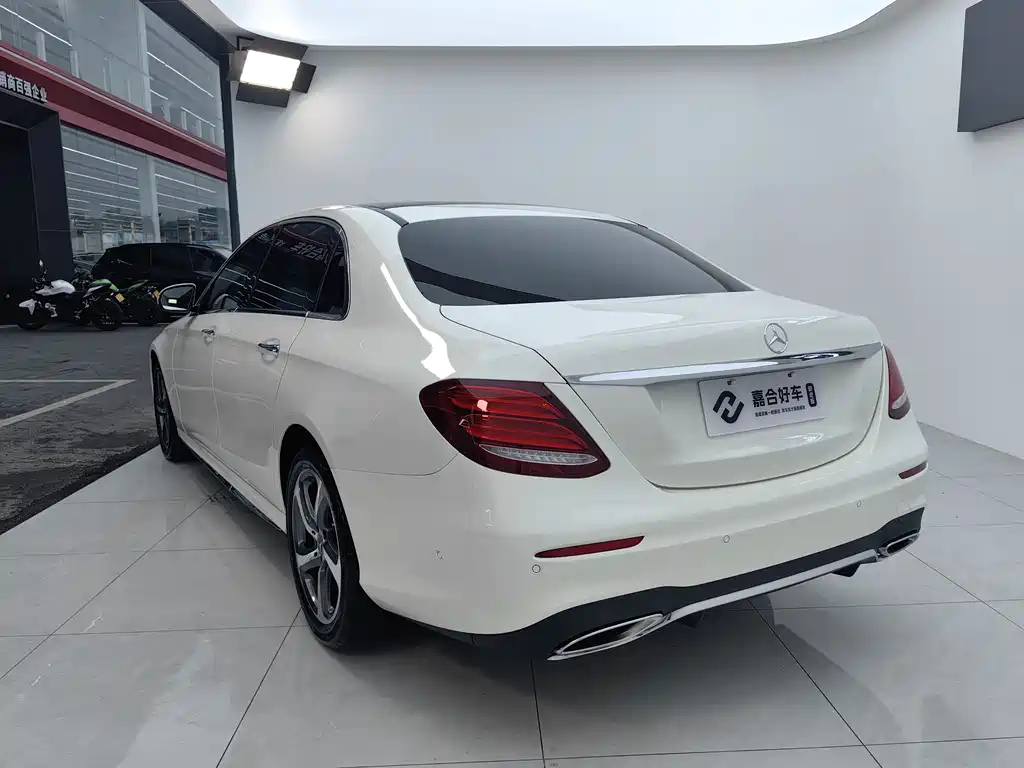 Mercedes-Benz Mercedes-Benz E-Class 2018 E 300 L Sport Style 2018 - thumbnail 27