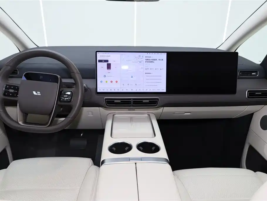 Li Auto Li MEGA 2024 Ultra 2024 - thumbnail 14