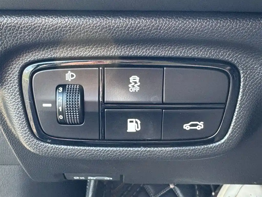 GAC Trumpchi Lingpai 2021 270T DCT J15 Edition 2023 - thumbnail 10