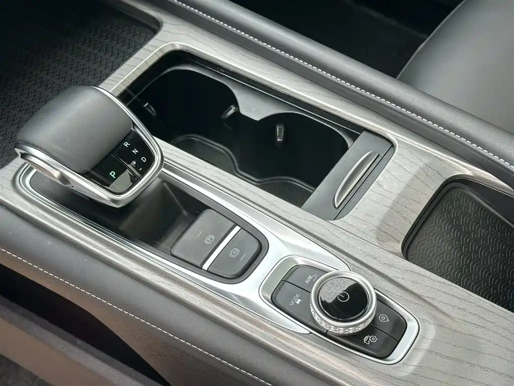 Chery Arrizo 8 2022 1.6T DCT Elegant 2023 - thumbnail 30