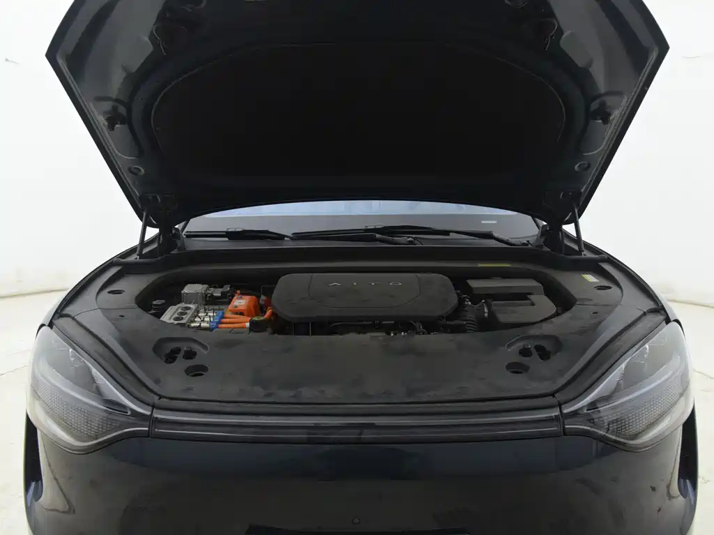 AITO M9 Aito M9 2024 Extended Range Ultra 42kWh 6-seater 2024 - thumbnail 3