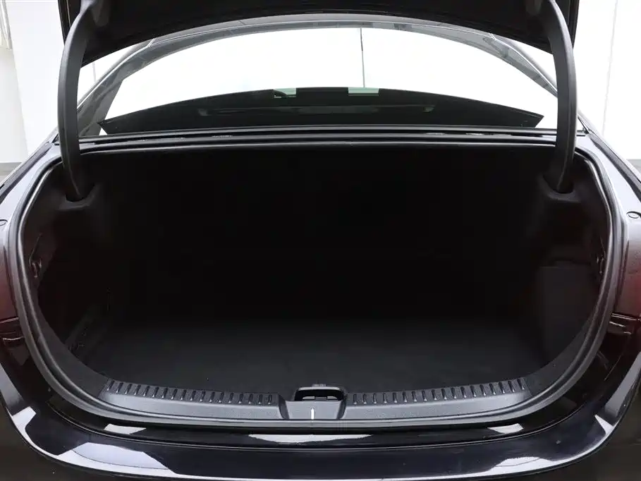 Mercedes-Benz Mercedes-Benz E-Class 2024 E 300 L Fashion Edition 2024 - thumbnail 29