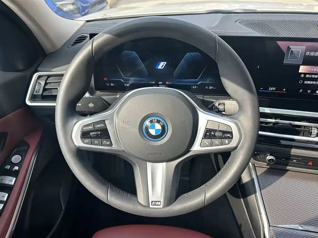 BMW BMW i3 2024 eDrive 40 L Night Shadow Package 2025 - thumbnail 11
