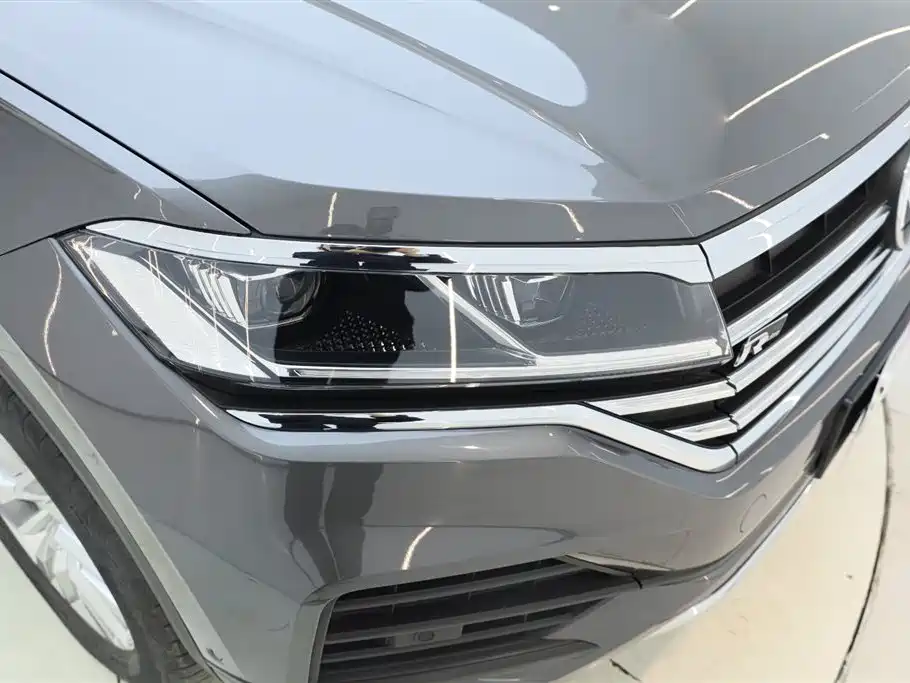 Volkswagen Volkswagen Touareg 2021 2.0TSI R-Line Special Edition 2021 - thumbnail 12
