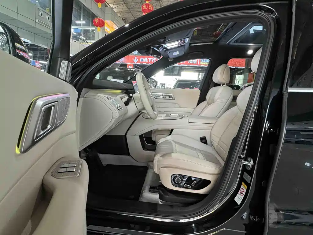 DeepBlue Auto DeepBlue S09 2025 AWD Ultra+ High-End Edition 2025 - thumbnail 2