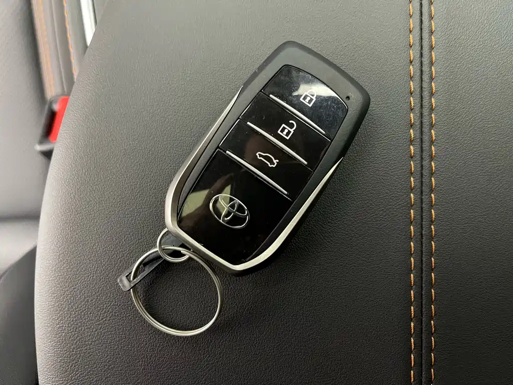 Toyota Toyota Avalon 2024 Hybrid 2.0L Luxury Edition 2026 - thumbnail 7