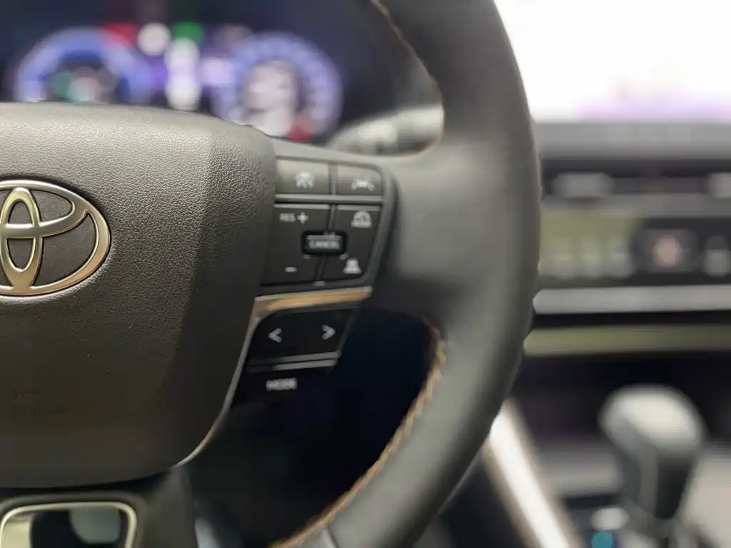 Toyota Toyota Avalon 2024 Hybrid 2.0L Luxury Edition 2026 - thumbnail 19