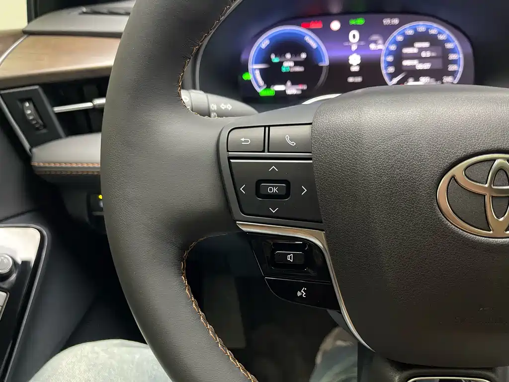 Toyota Toyota Avalon 2024 Hybrid 2.0L Luxury Edition 2026 - thumbnail 20