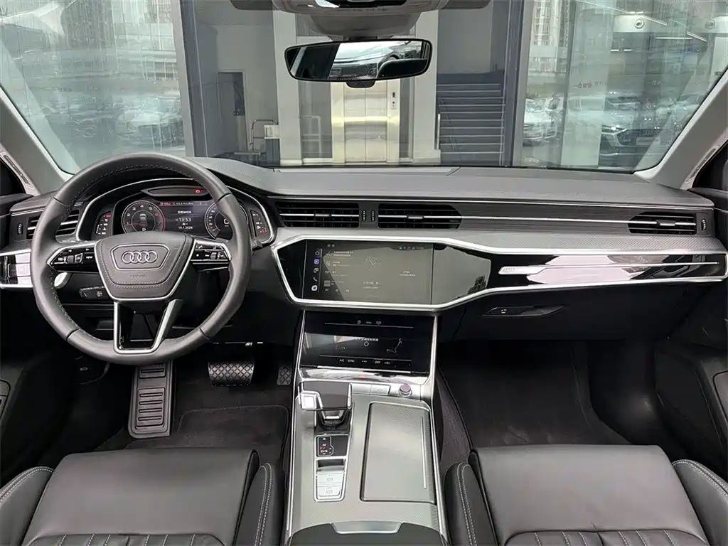 Audi Audi A6L 2023 Facelift 40 TFSI Luxury Elegant Model 2023 - thumbnail 6