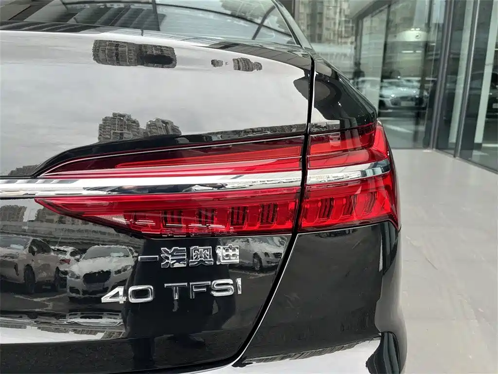 Audi Audi A6L 2023 Facelift 40 TFSI Luxury Elegant Model 2023 - thumbnail 12