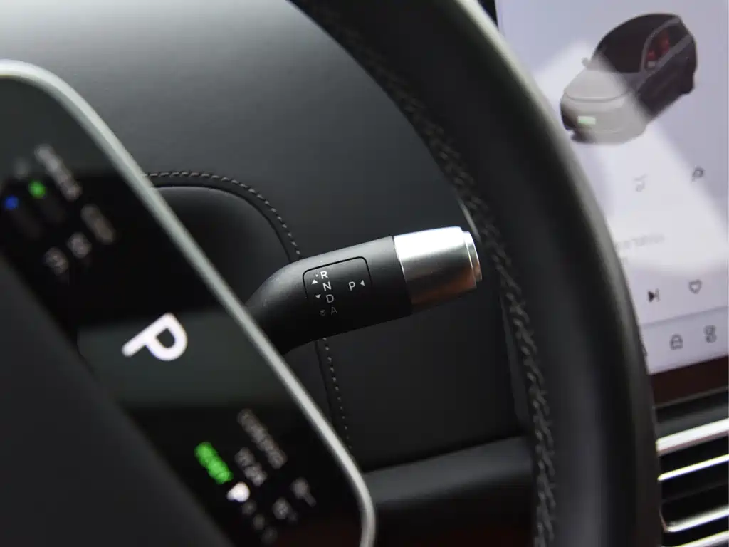 Li Auto Li L8 2023 Pro 2023 - thumbnail 9