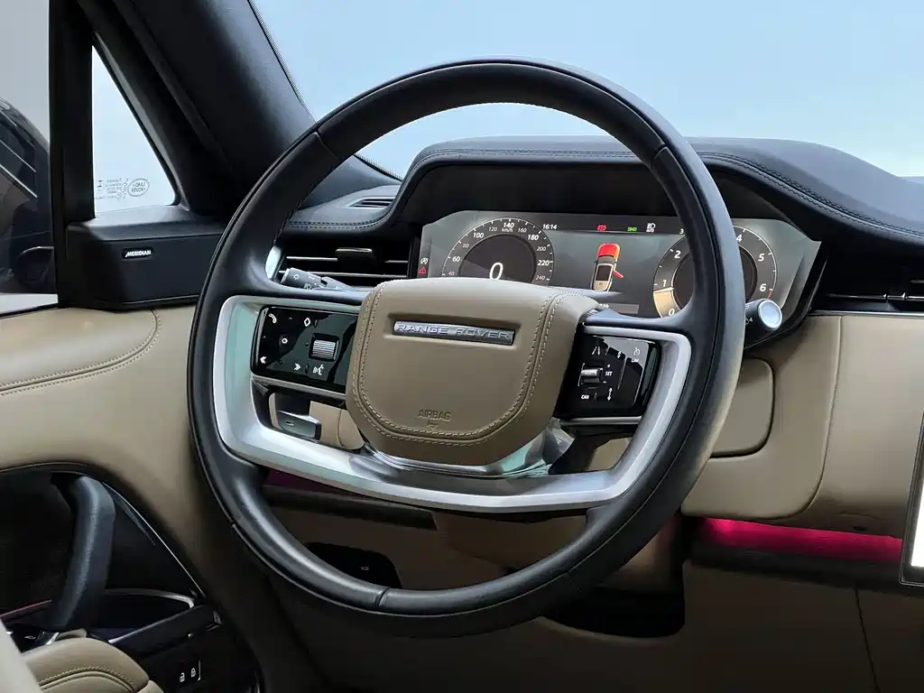 Land Rover Range Rover 2023 3.0 L6 360PS Vogue Edition 2023 - thumbnail 28