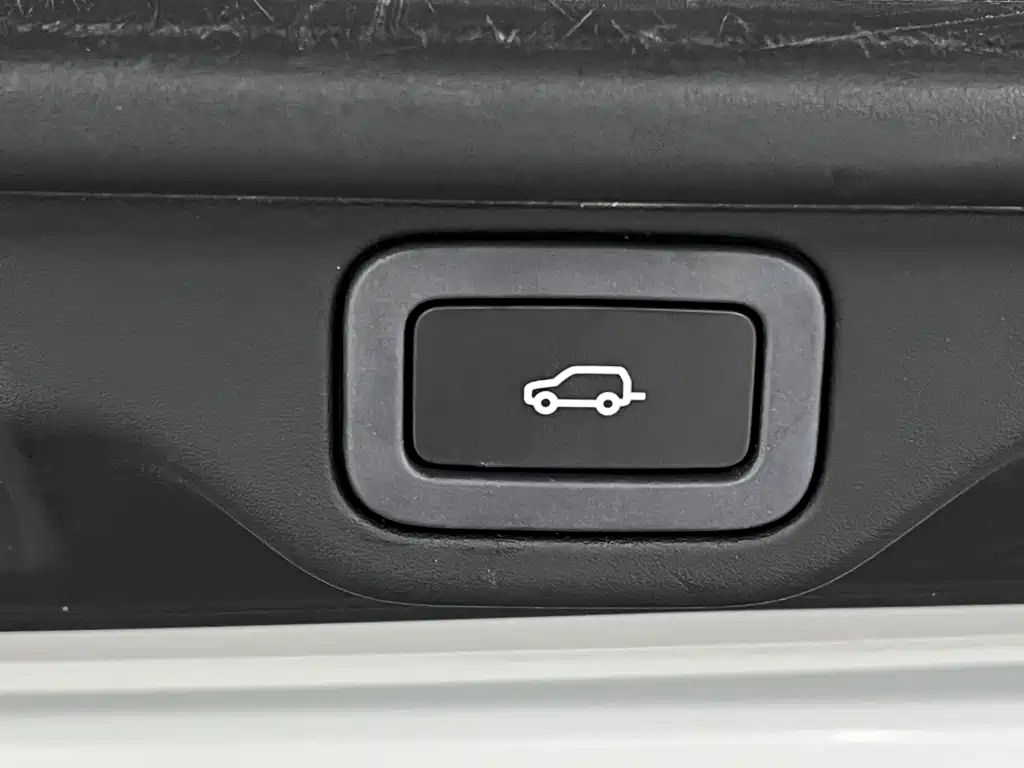 Land Rover Range Rover 2015 3.0 TDV6 Vogue 2018 - thumbnail 14