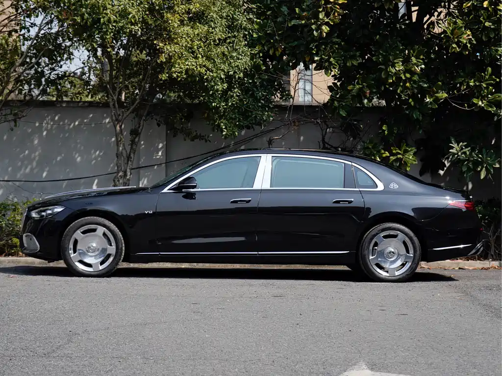 Mercedes-Benz Maybach S-Class 2023 S 480 4MATIC 2023 - thumbnail 3
