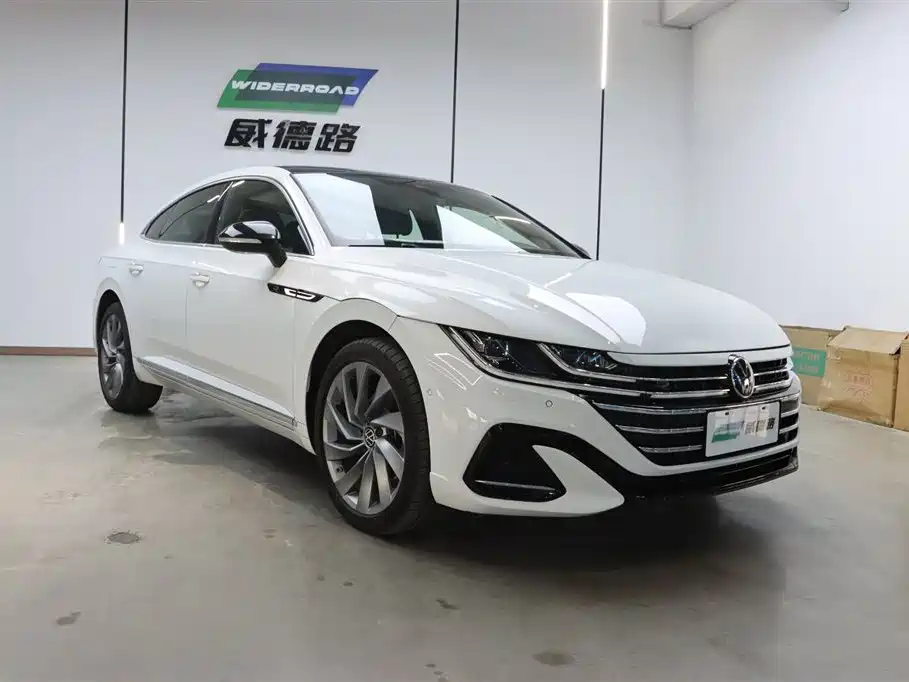 Volkswagen FAW-Volkswagen CC 2023 380TSI Dazzling Edition 2023 - thumbnail 4