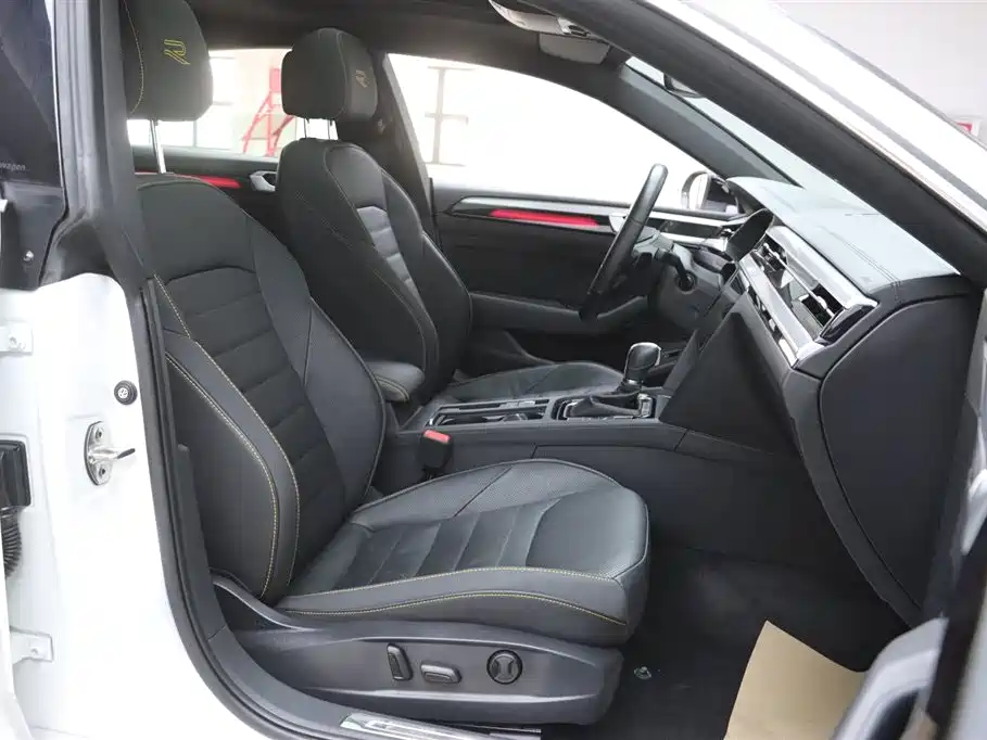 Volkswagen FAW-Volkswagen CC 2023 380TSI Dazzling Edition 2023 - thumbnail 19
