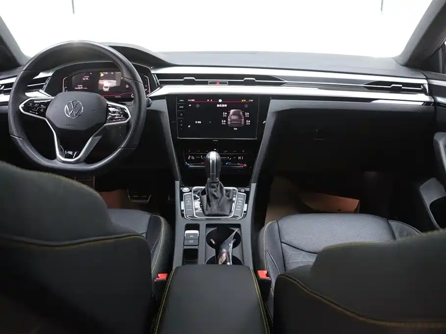 Volkswagen FAW-Volkswagen CC 2023 380TSI Dazzling Edition 2023 - thumbnail 26