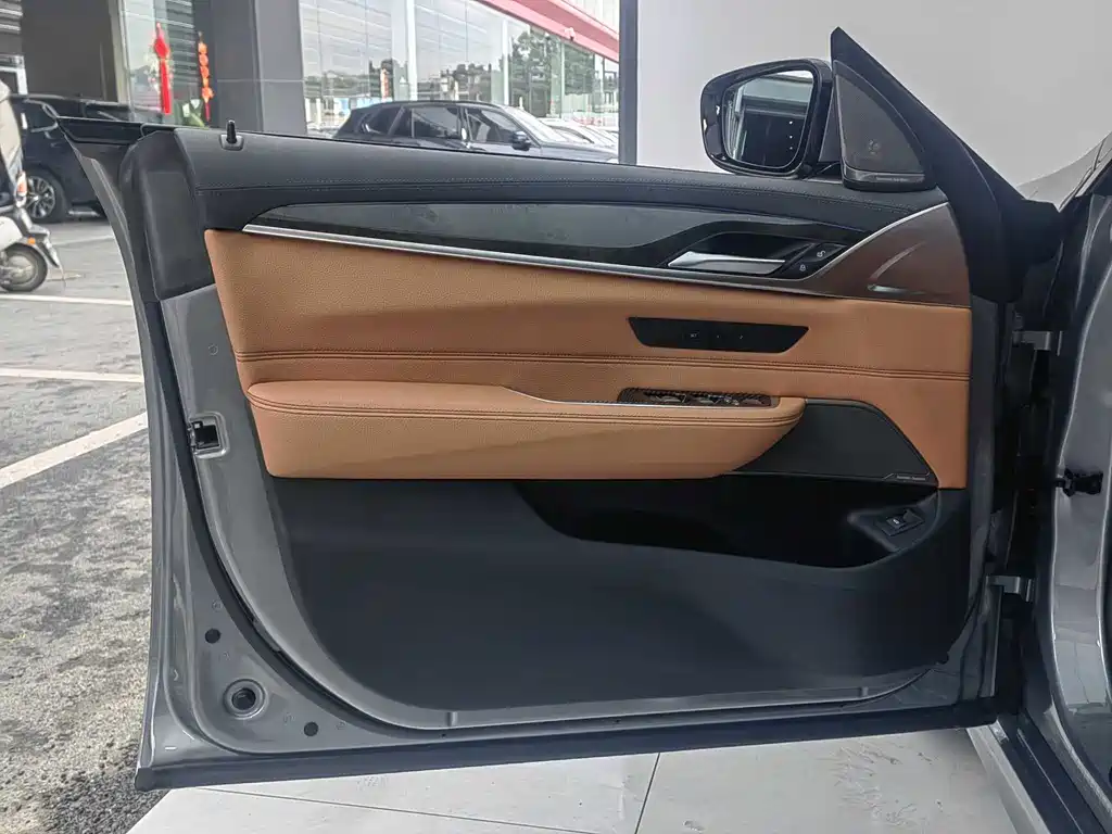 BMW BMW 6 Series GT 2022 630i M Sport Package 2024 - thumbnail 10