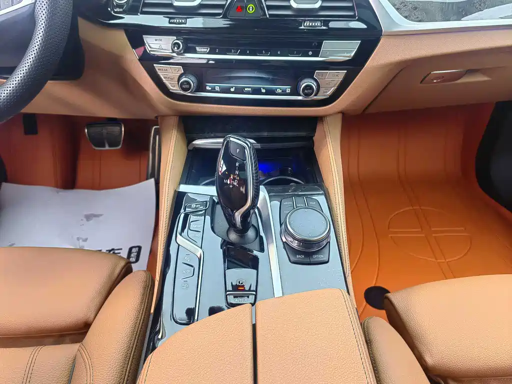 BMW BMW 6 Series GT 2022 630i M Sport Package 2024 - thumbnail 16