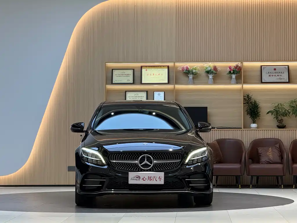 Mercedes-Benz Mercedes-Benz C-Class 2020 C 260 L Sport Edition 2020 - thumbnail 2