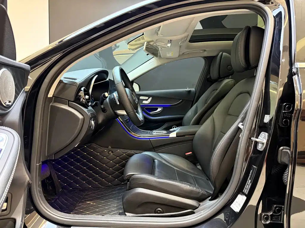 Mercedes-Benz Mercedes-Benz C-Class 2020 C 260 L Sport Edition 2020 - thumbnail 4
