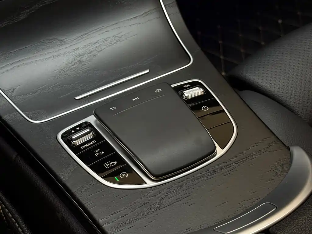 Mercedes-Benz Mercedes-Benz C-Class 2020 C 260 L Sport Edition 2020 - thumbnail 14