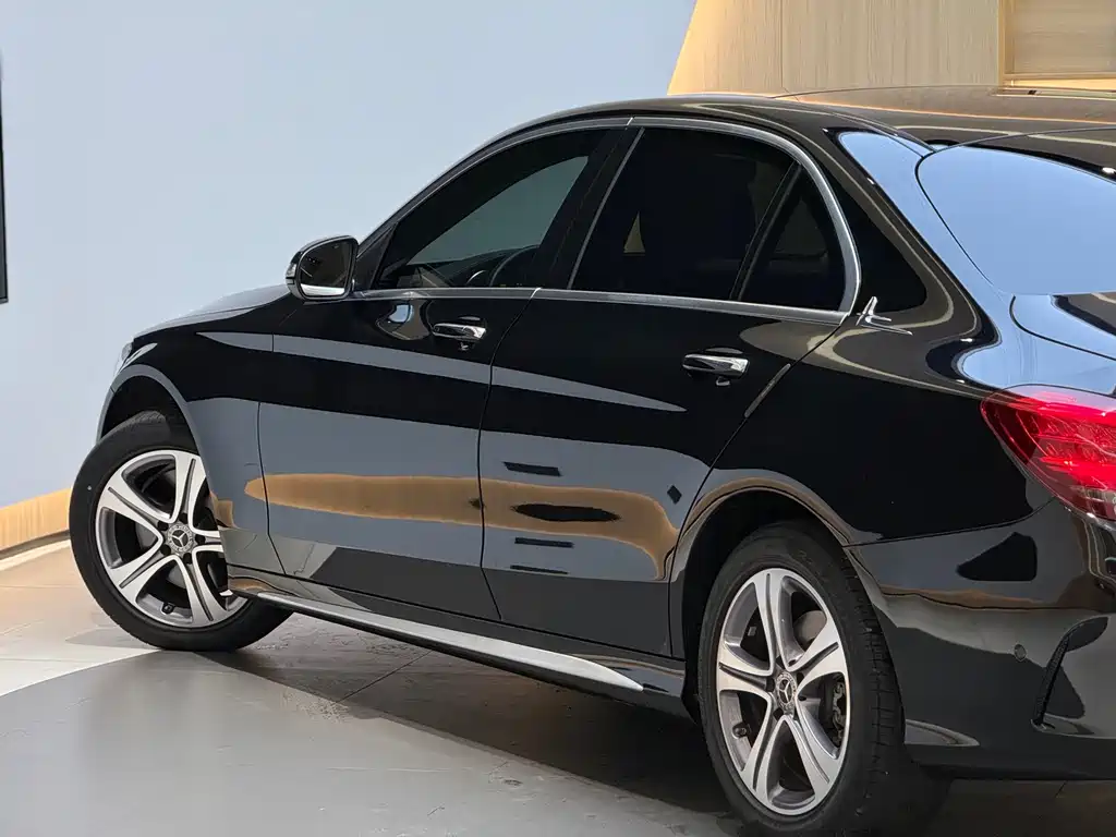Mercedes-Benz Mercedes-Benz C-Class 2020 C 260 L Sport Edition 2020 - thumbnail 25