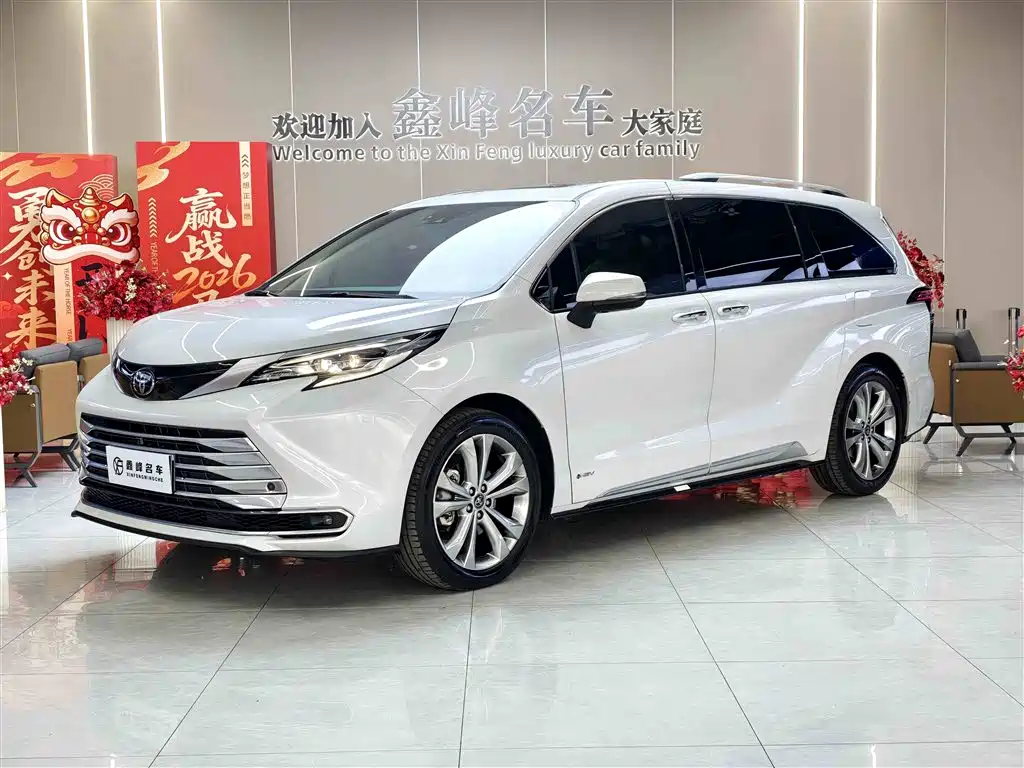 Toyota Toyota Sienna 2024 2.5L Hybrid Platinum Edition 2024