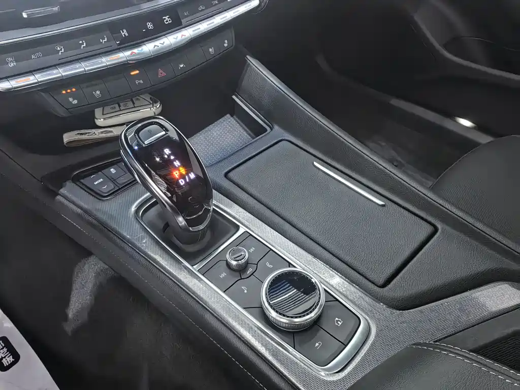 Cadillac Cadillac CT5 2023 28T Luxury (Standard) 2024 - thumbnail 13