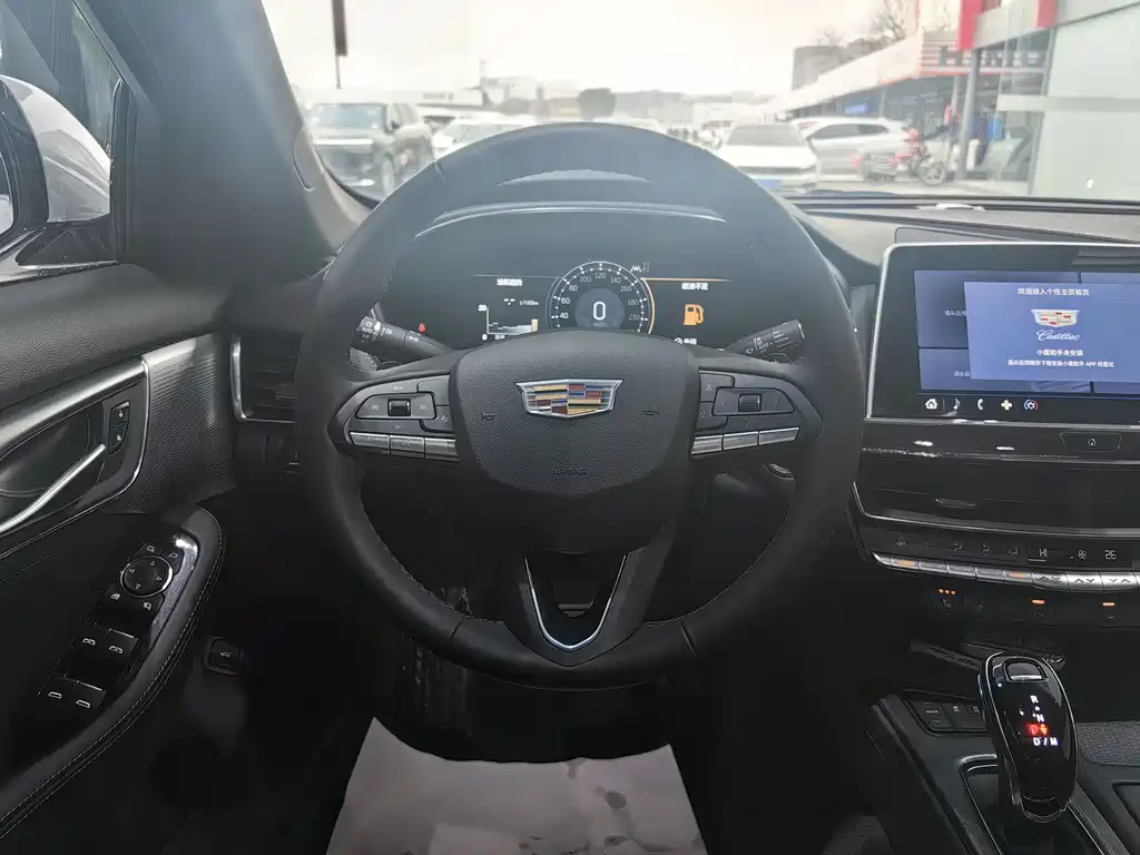 Cadillac Cadillac CT5 2023 28T Luxury (Standard) 2024 - thumbnail 16